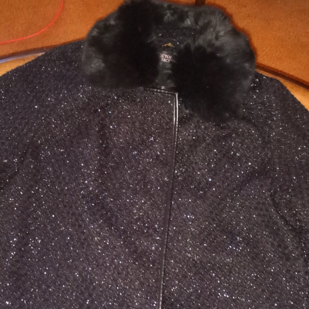 Stunning Black Victoria Secret Coat - Picture 1 of 7